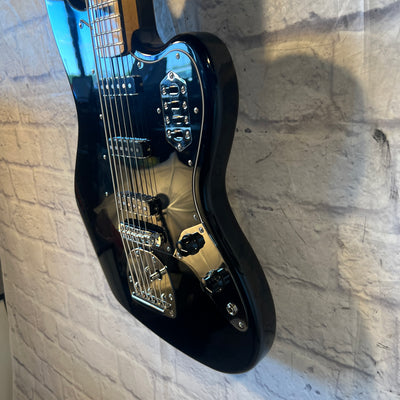 Squier Classic Vibe FSR Bass VI Black Matching Headstock