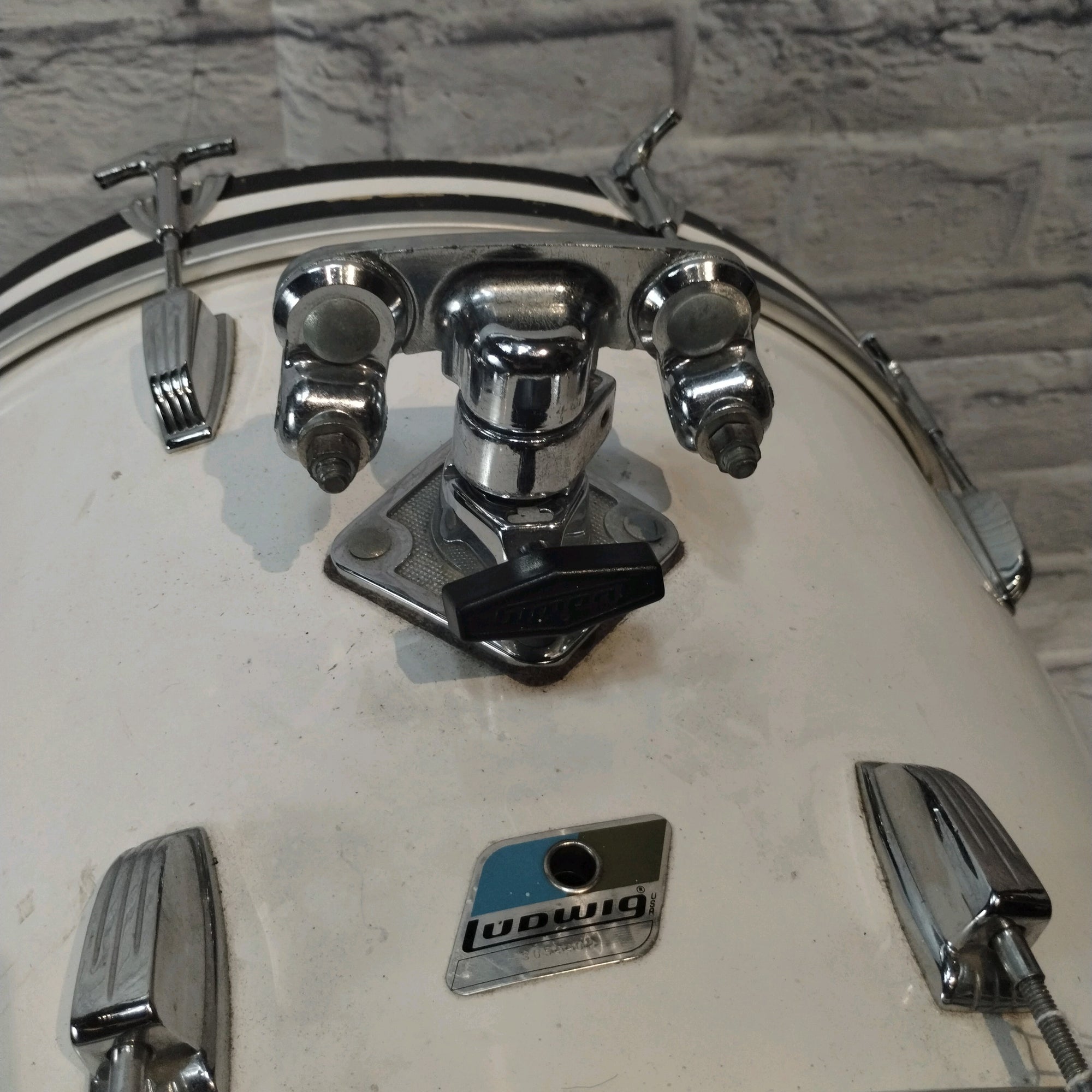 70's Ludwig 22x15 White Bass Drum