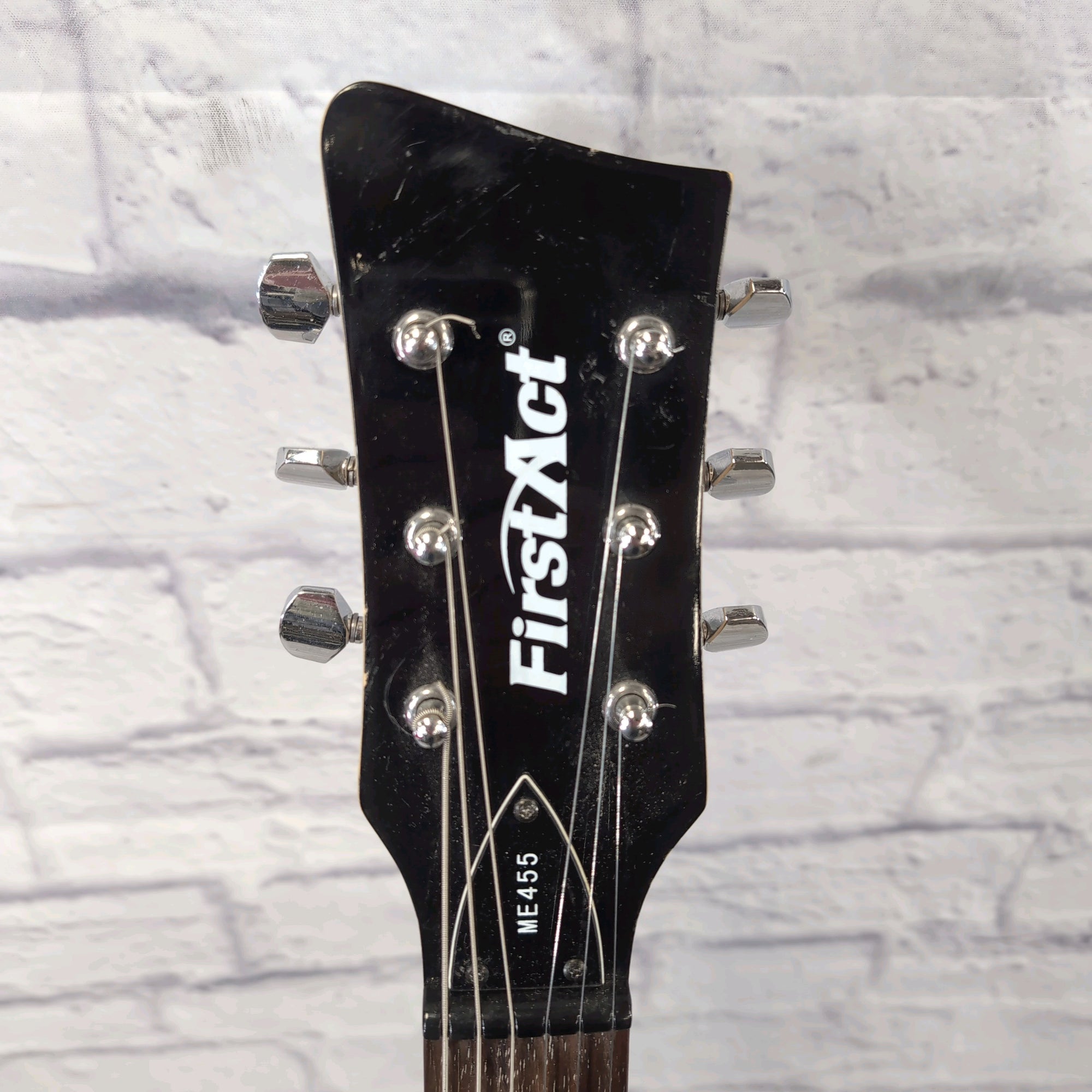 First Act ME455 Double Cutaway with Tribal Pattern