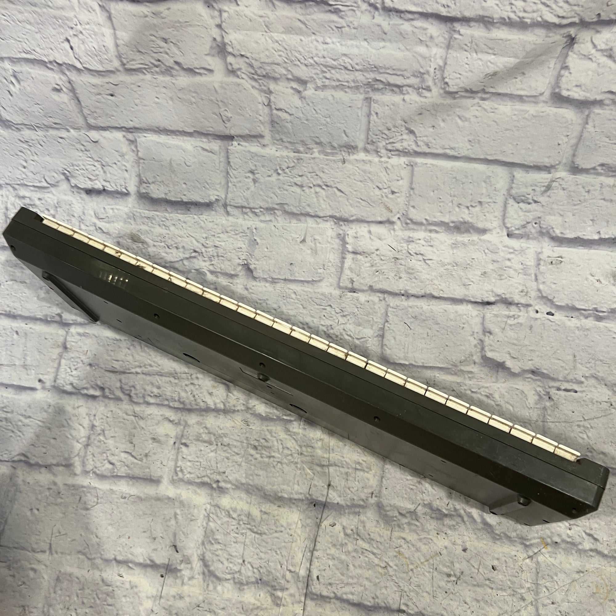 Casio MT-68 49-Key Electronic Keyboard