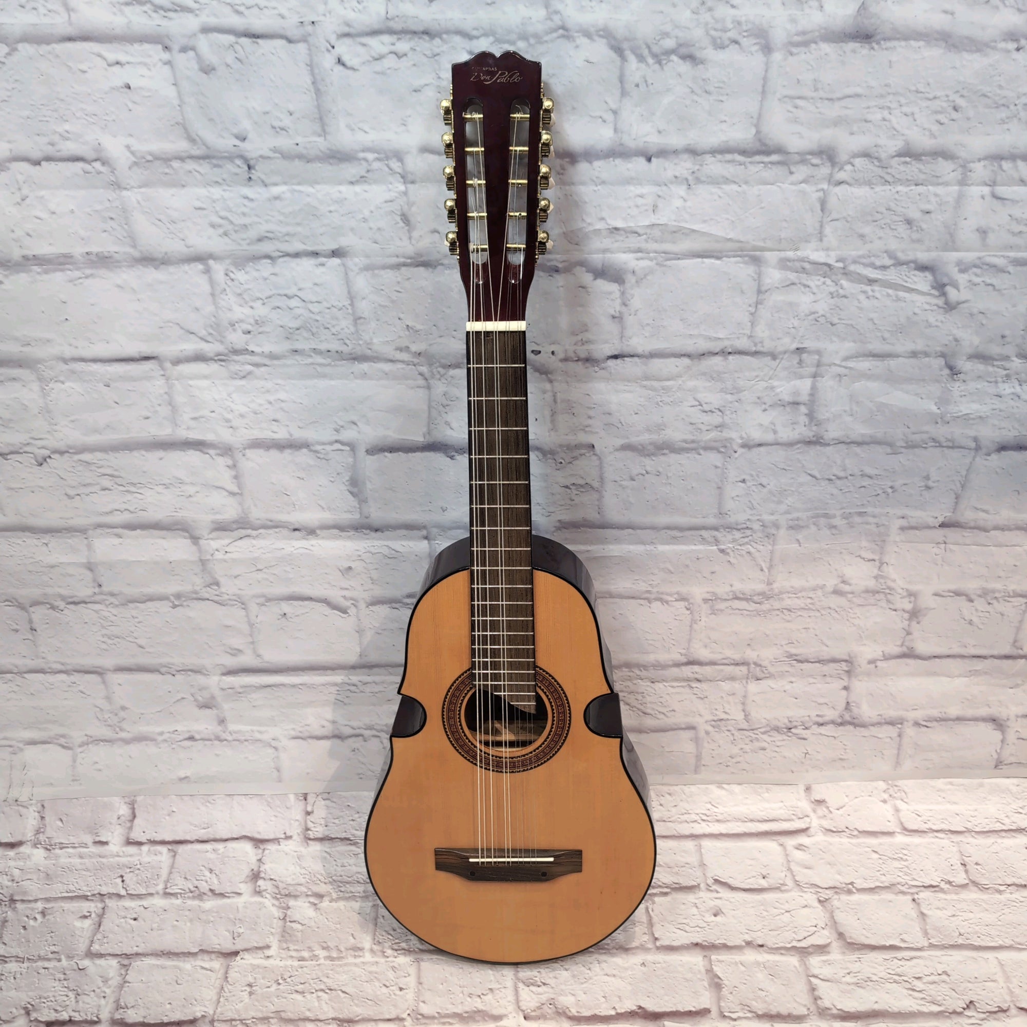 Don Pablo DP-4WB Cuatro w/Case