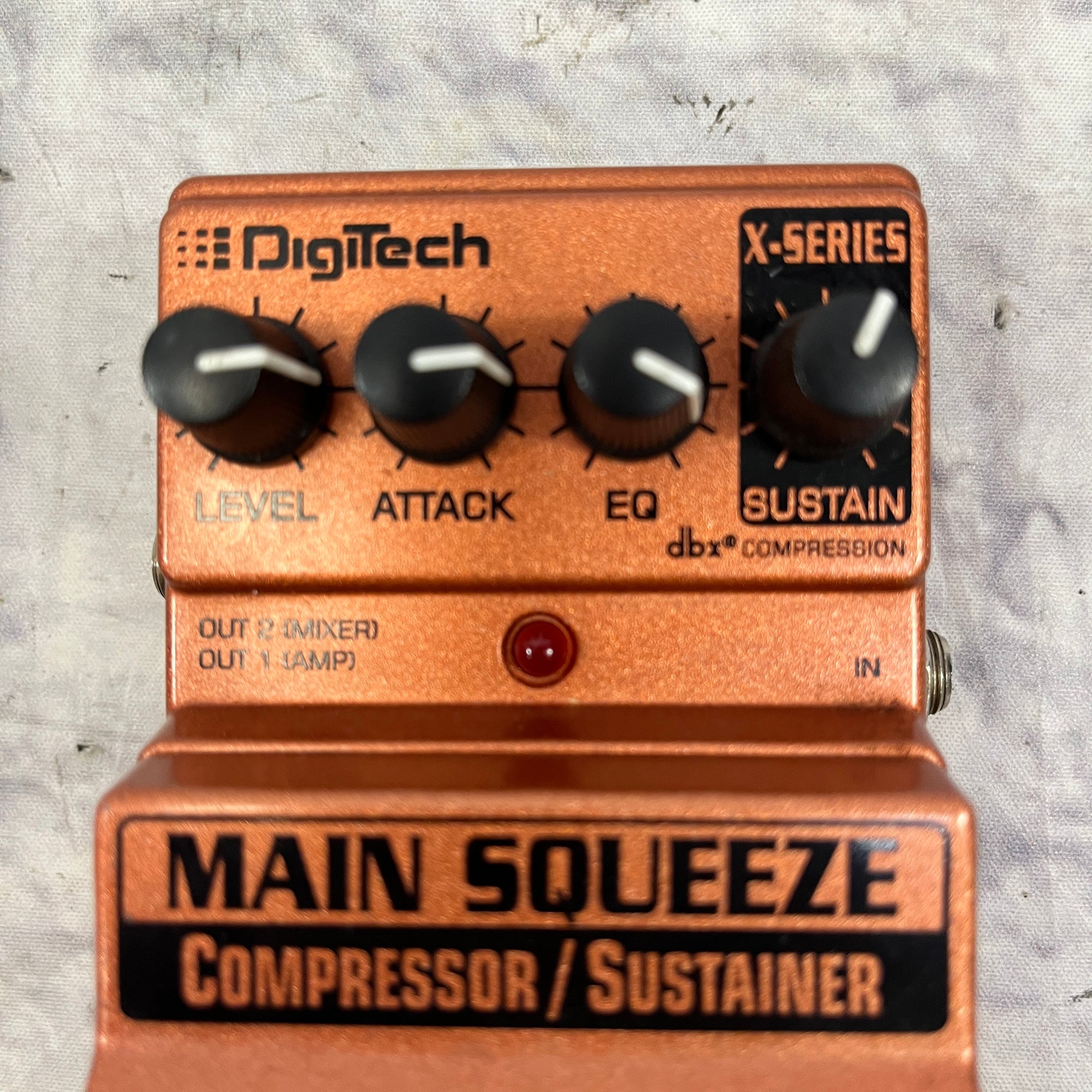 （美品） Digitech MAIN SQUEEZE コンプレッサー/サステナー 美品） Digitech MAIN SQUEEZE コンプレッサー/サステナー
