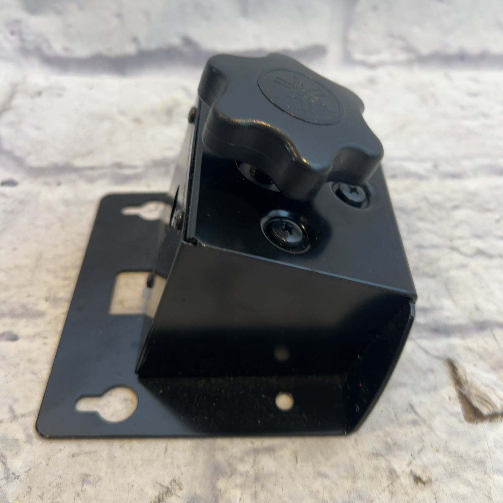 Yamaha  MAT1 Module Mounting Bracket
