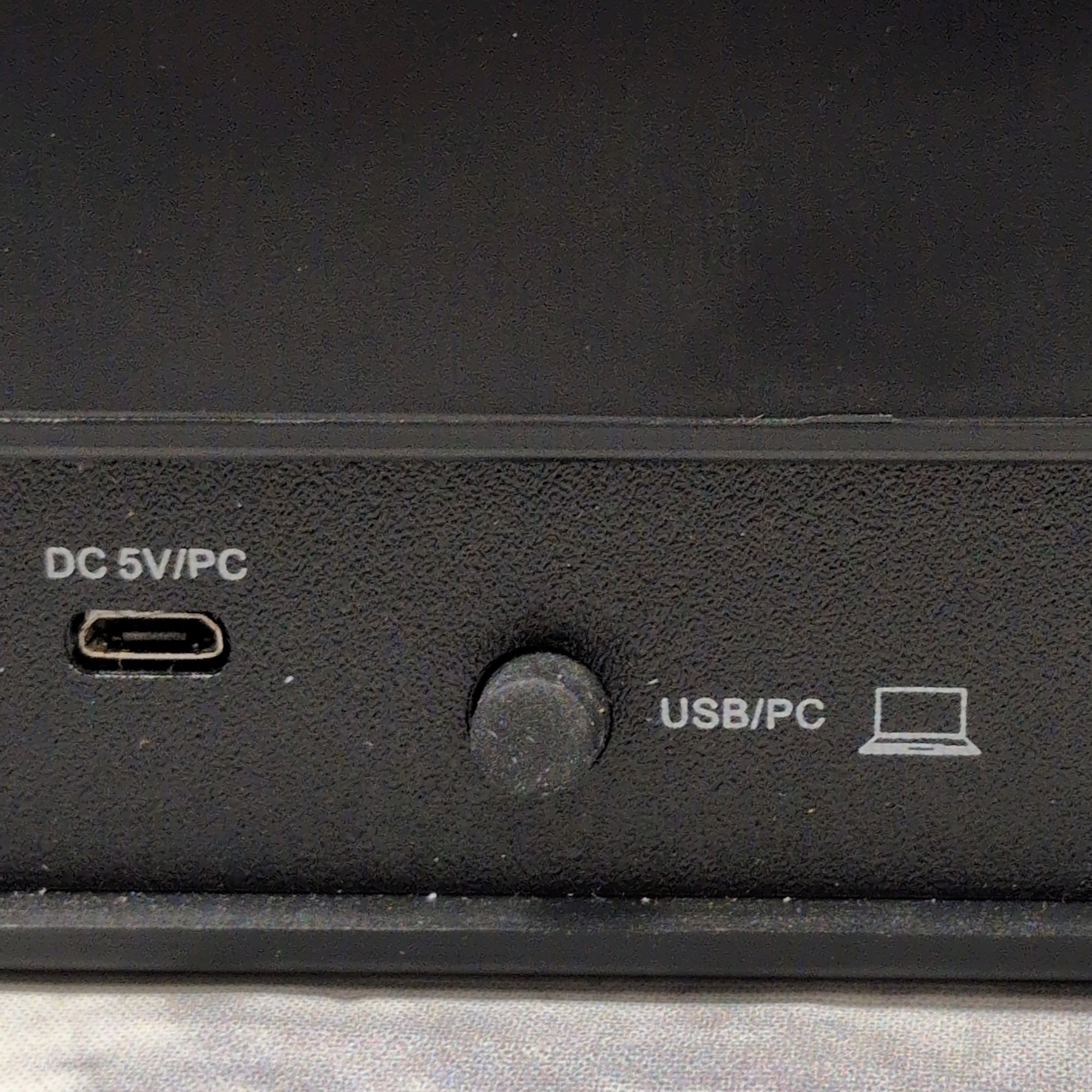 Unknown F-4A Live Mixer
