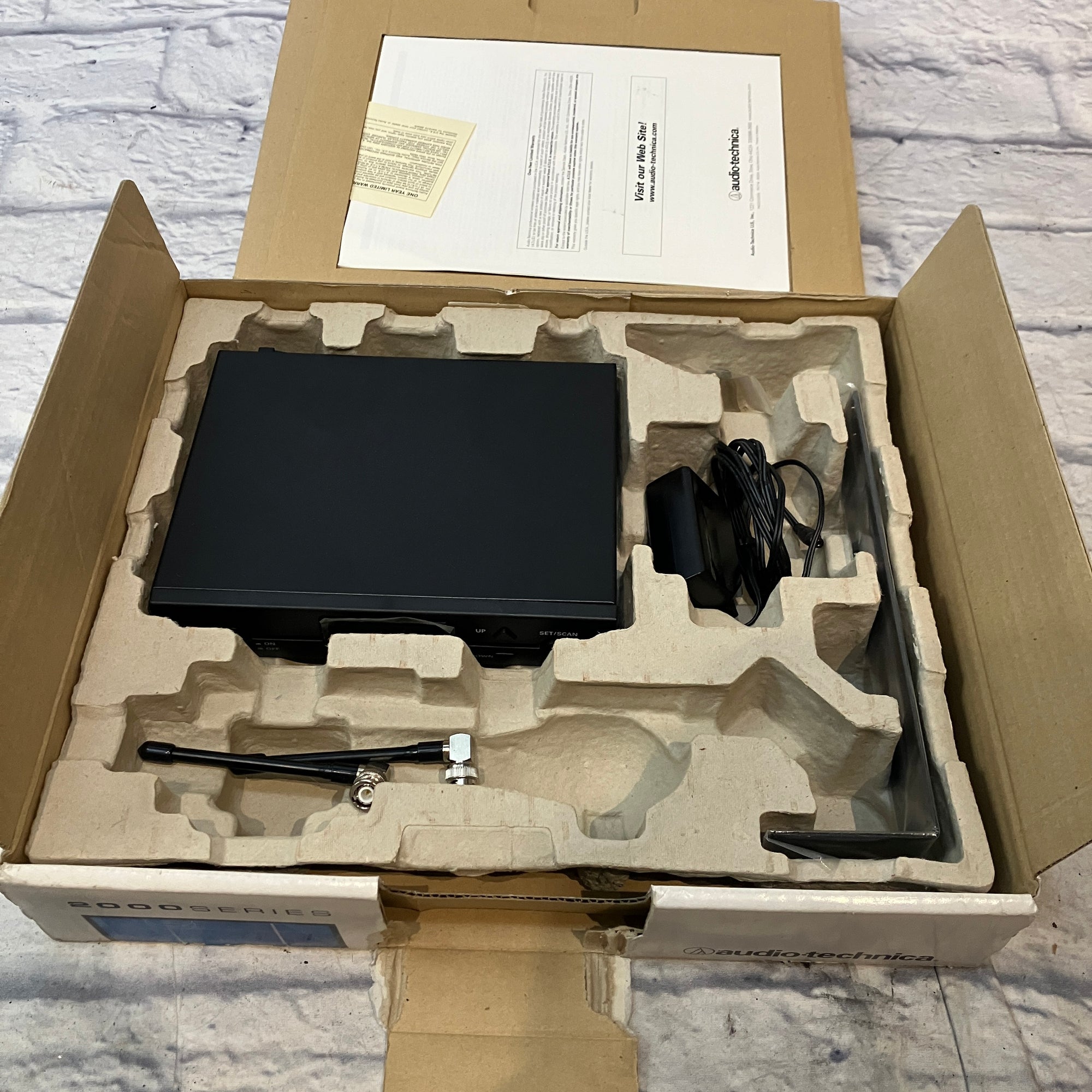 Audio Technica ATW-R2100 2000 Series UHF Wireless Receiver