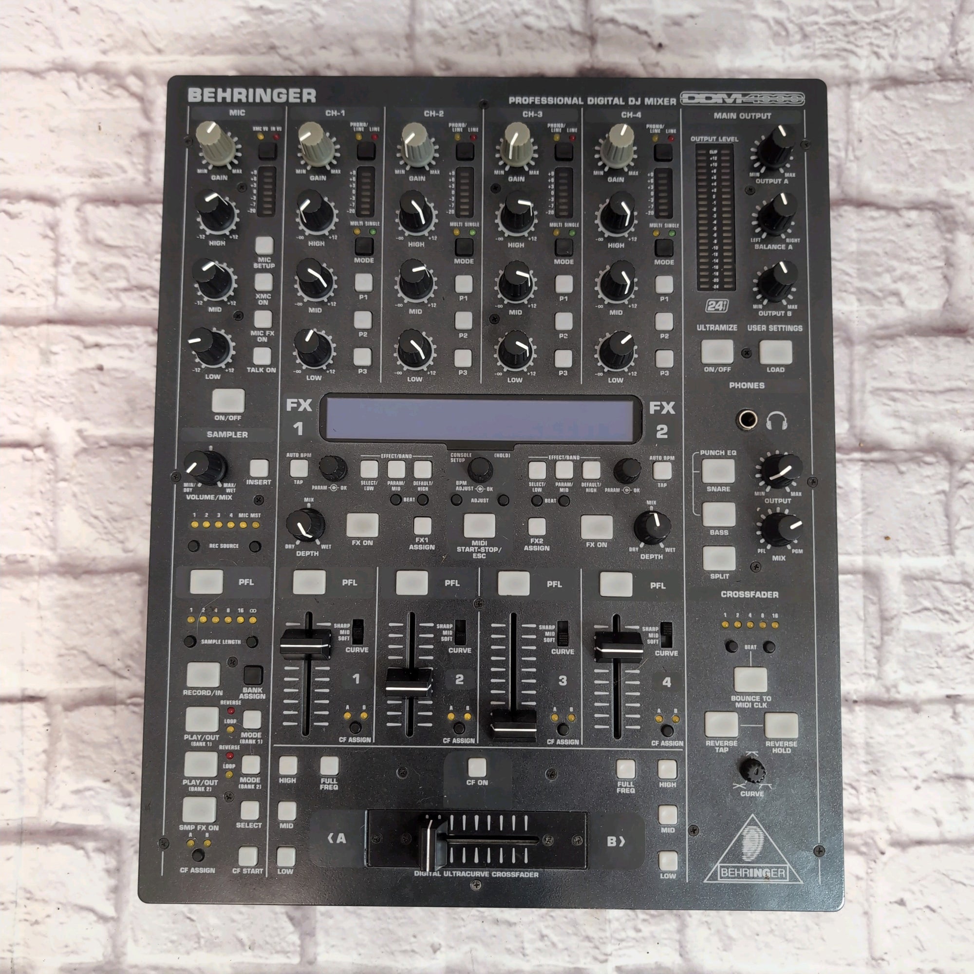 Behringer DDM4000 Professional 4-Channel Digital DJ Mixer with Sampler