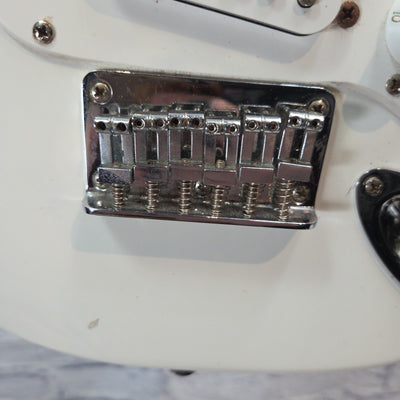 Fender Squier Mini White  Electric Guitar