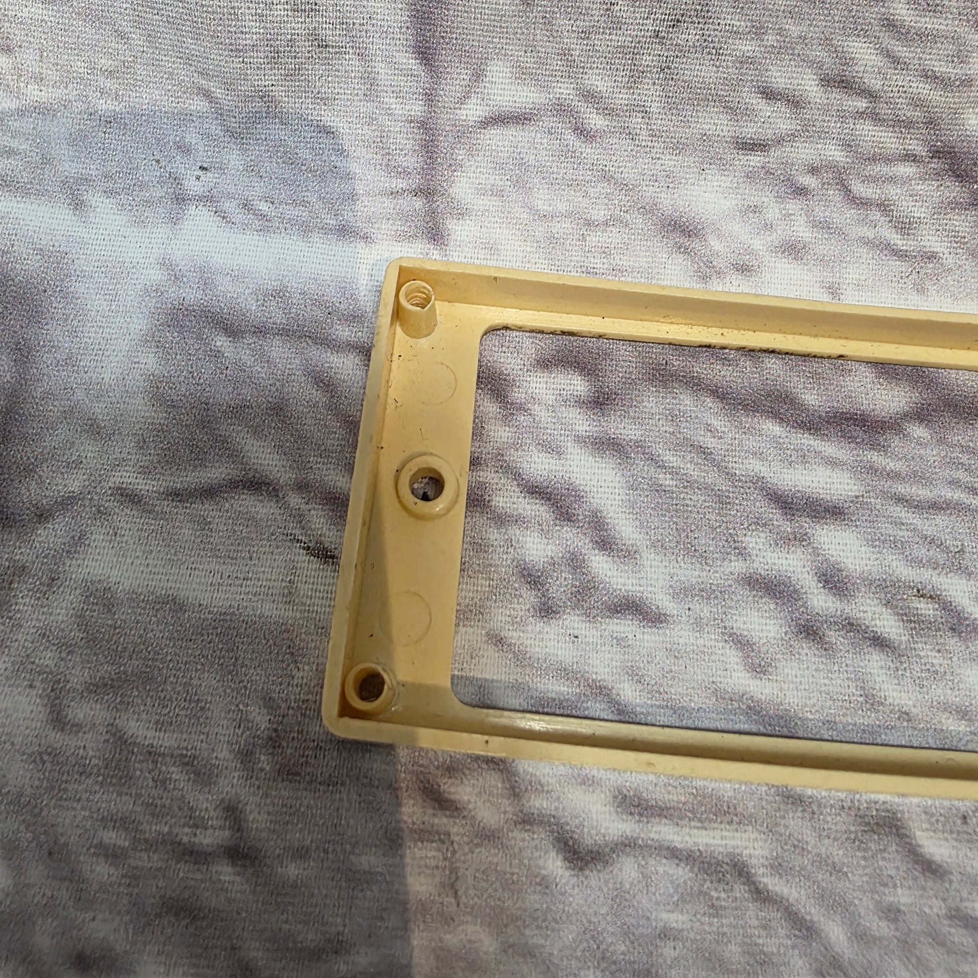 Unknown White Humbucker Pickup Mounting Ring - Electric Guitar Part
