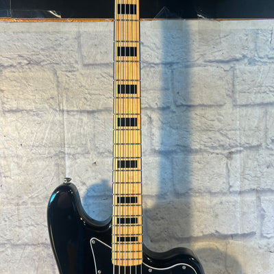 Squier Classic Vibe FSR Bass VI Black Matching Headstock