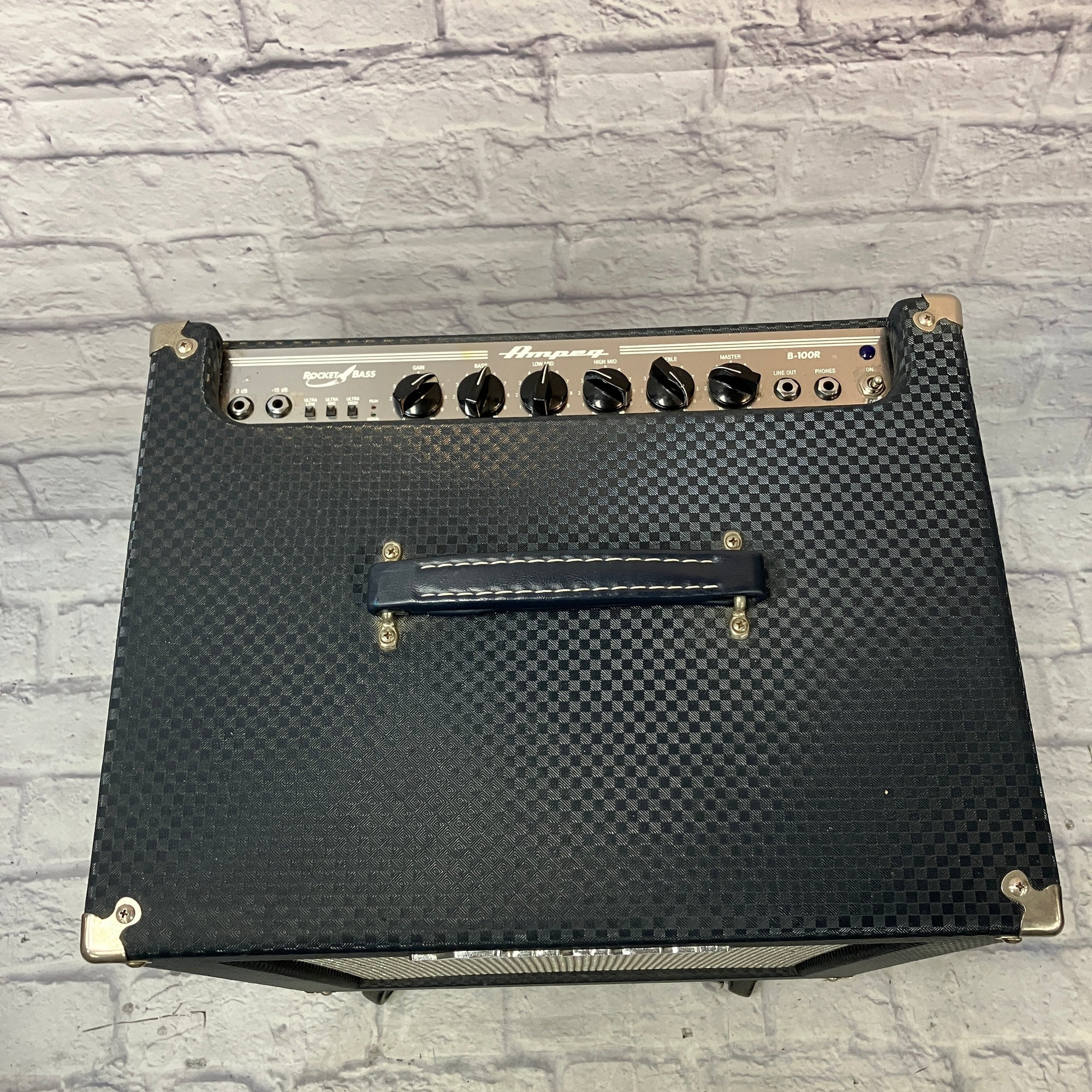 Ampeg B-100R Bass Combo Amp