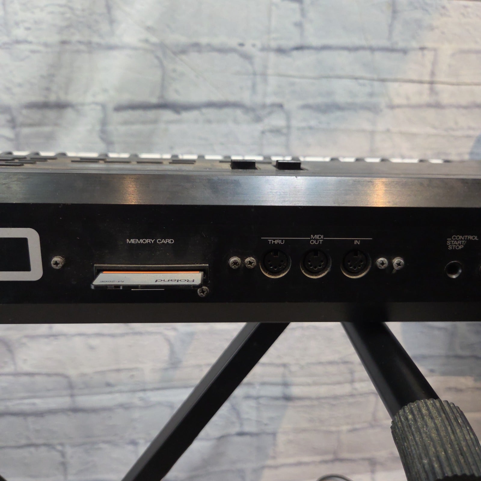Roland D-10 Multi Timbral Linear Synthesizer  Digital Piano