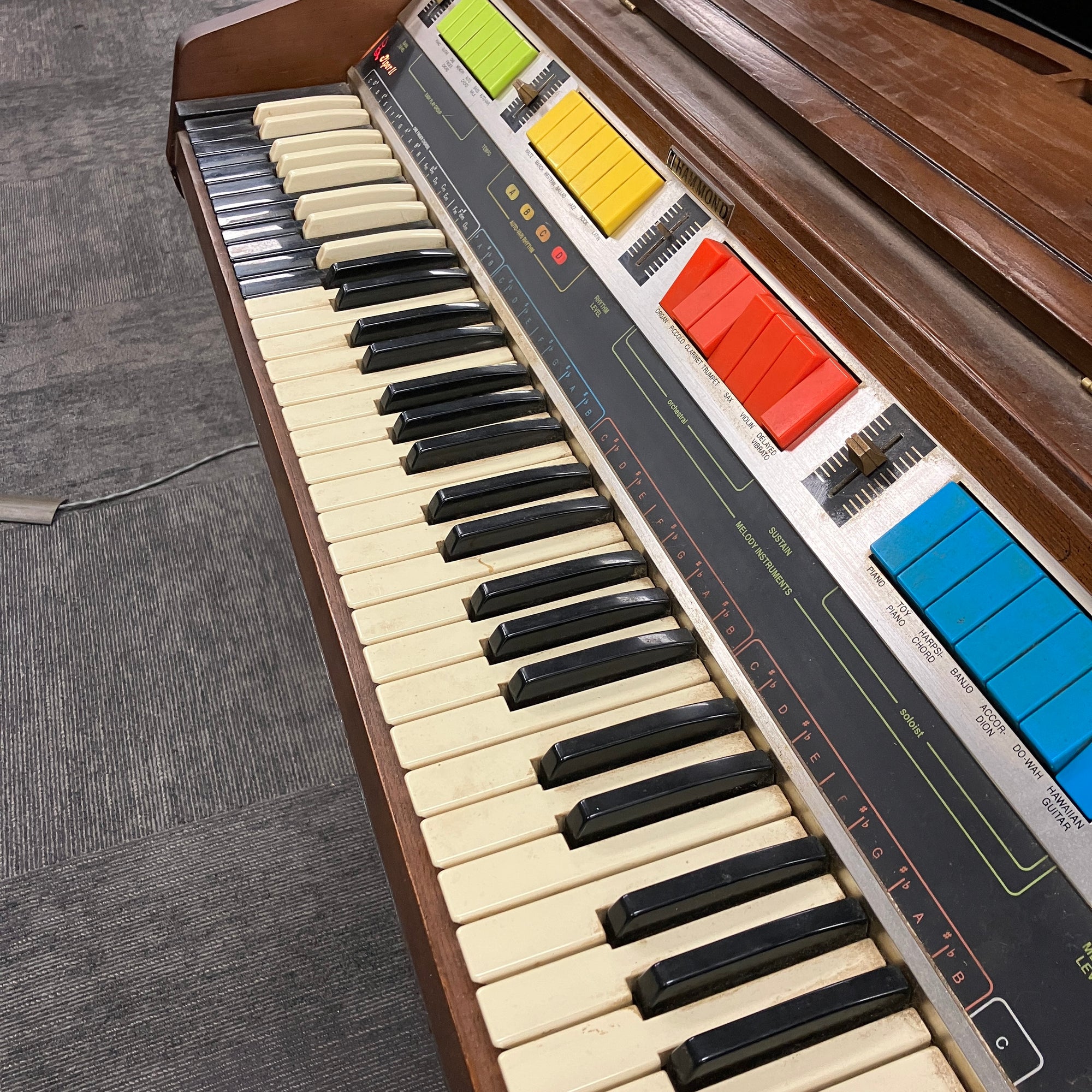 Vintage Hammond Piper II Console Organ