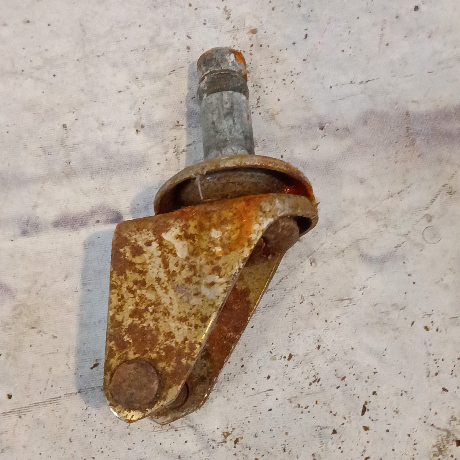 Fender 1970s Amp or Cabinet Casters Set of 4 Casters