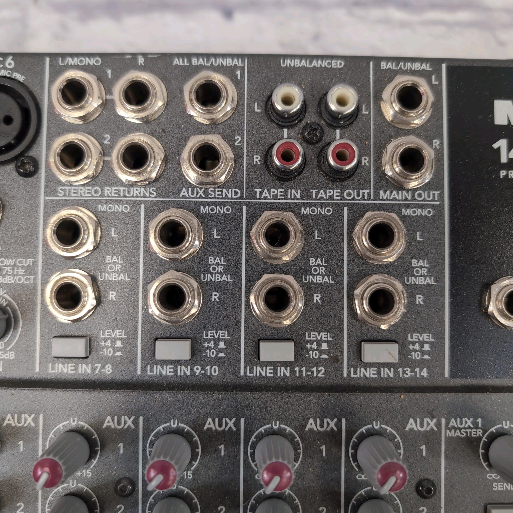 Mackie 1402-VLZ Pro 14-Channel Mic/Line Mixer - Evolution Music