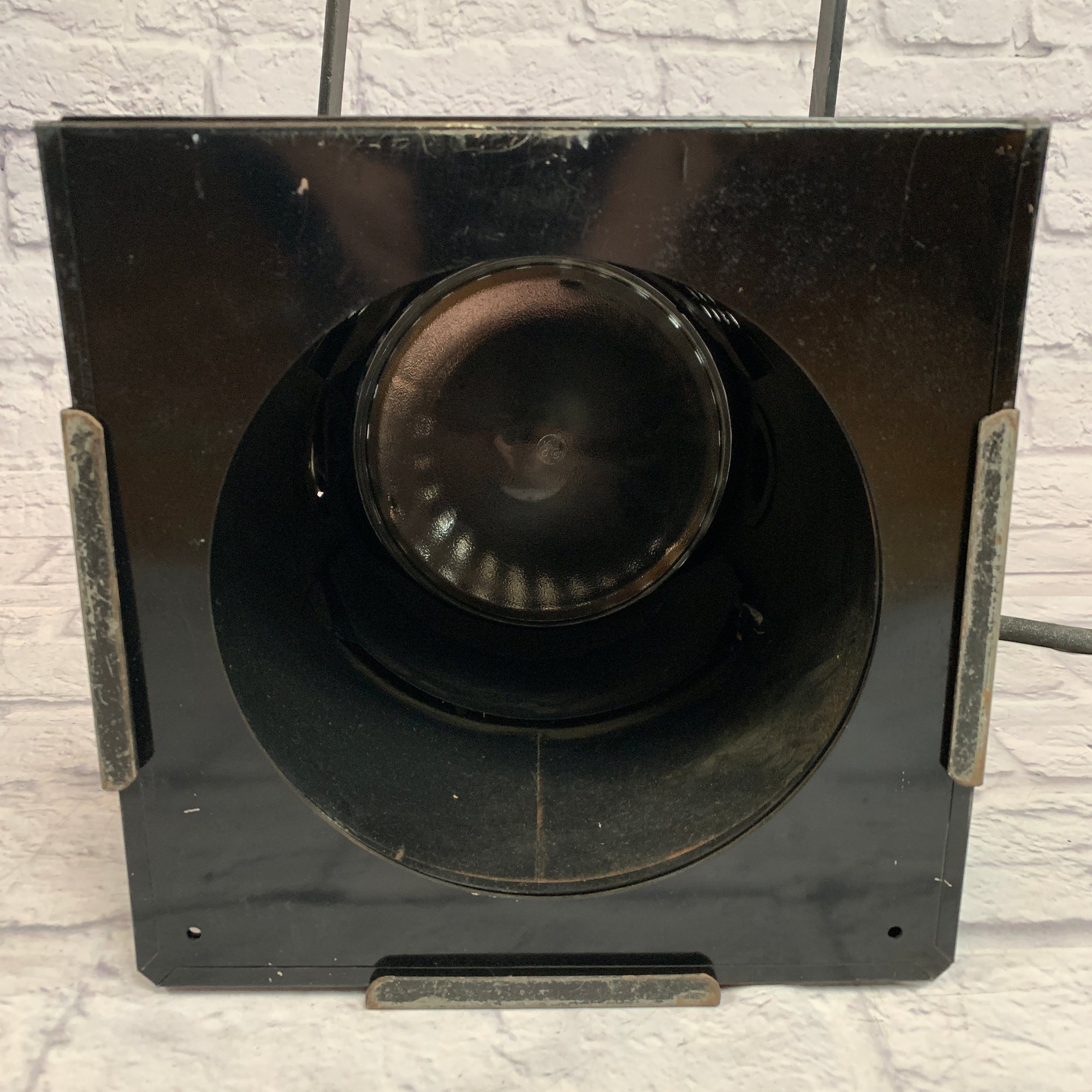 Unknown Par 64 Light