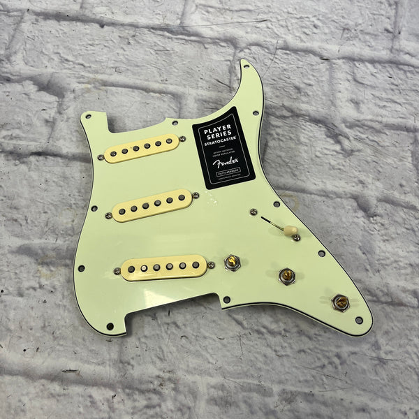 Shell Technics Set Piastra Antigraffio Copri Tremolo Per Fender Stratocaster USA/Mex - 11 Fori, 3 Strati, Bianco Perla Vintage Mox Pearl