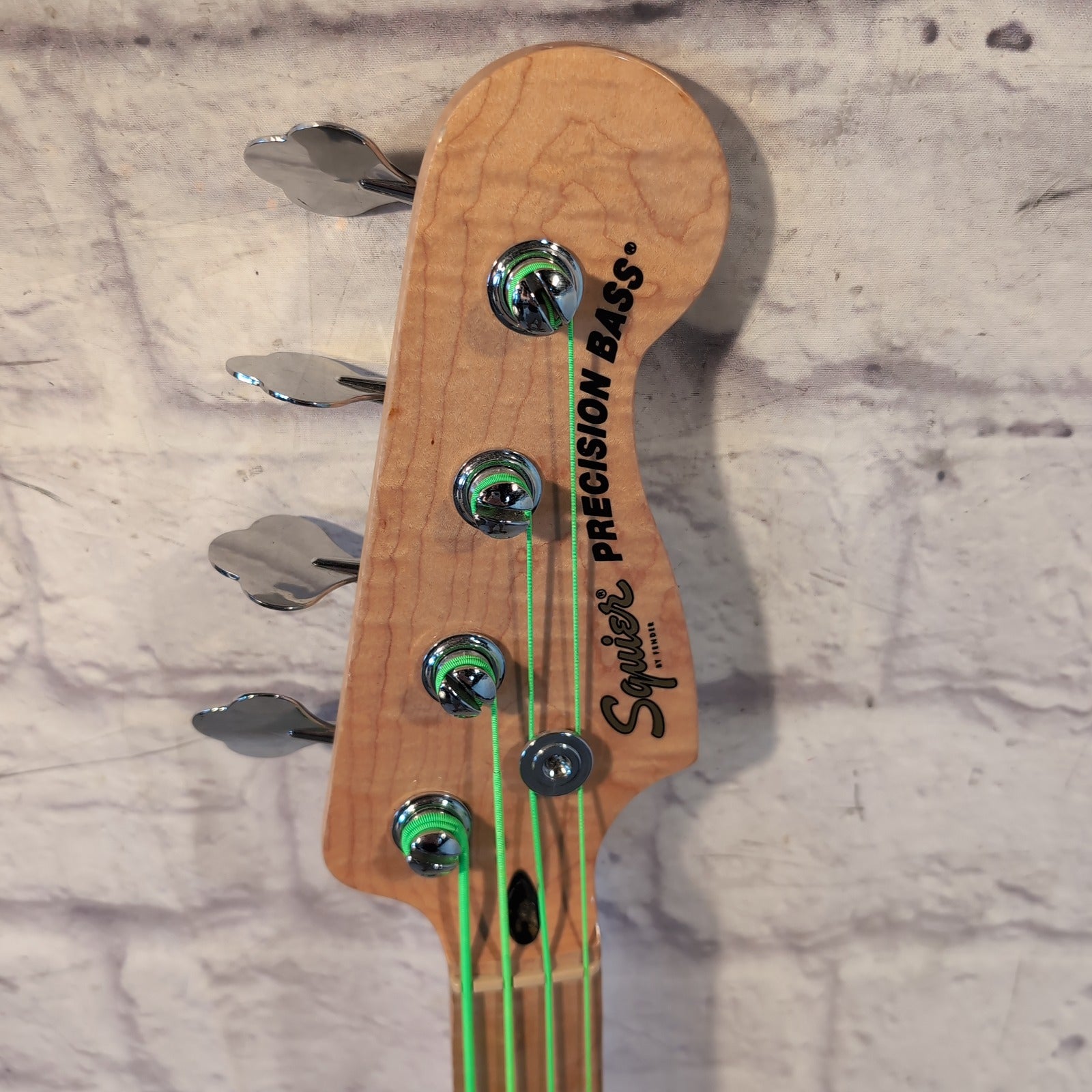 Squier Affinity Series Precision Bass PJ - Monster