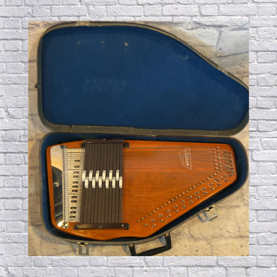 Oscar Schmidt Autoharp with Case Harp