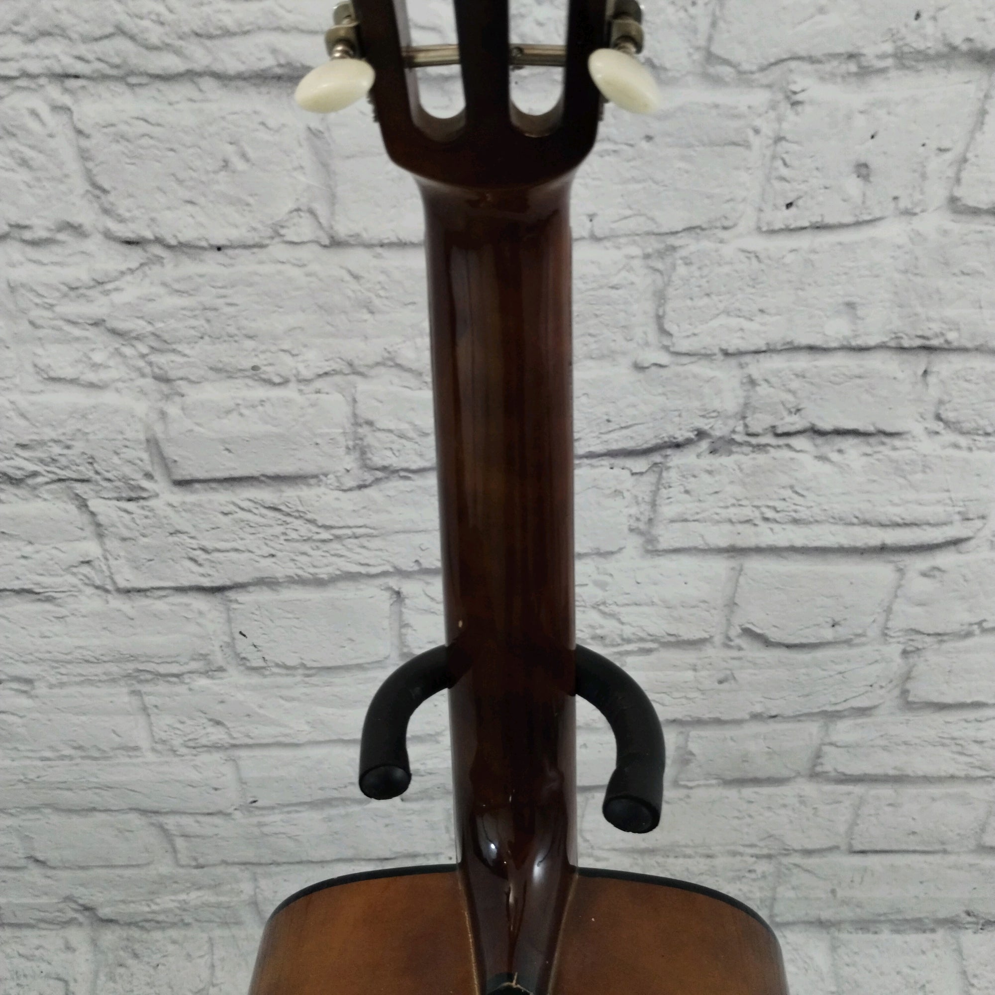 T.A. Lawerance 17001 Classical Acoustic Guitar