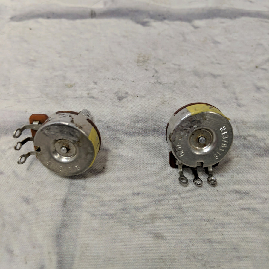 CTS Set of 2 500k VIntage 1981 Poteniometers