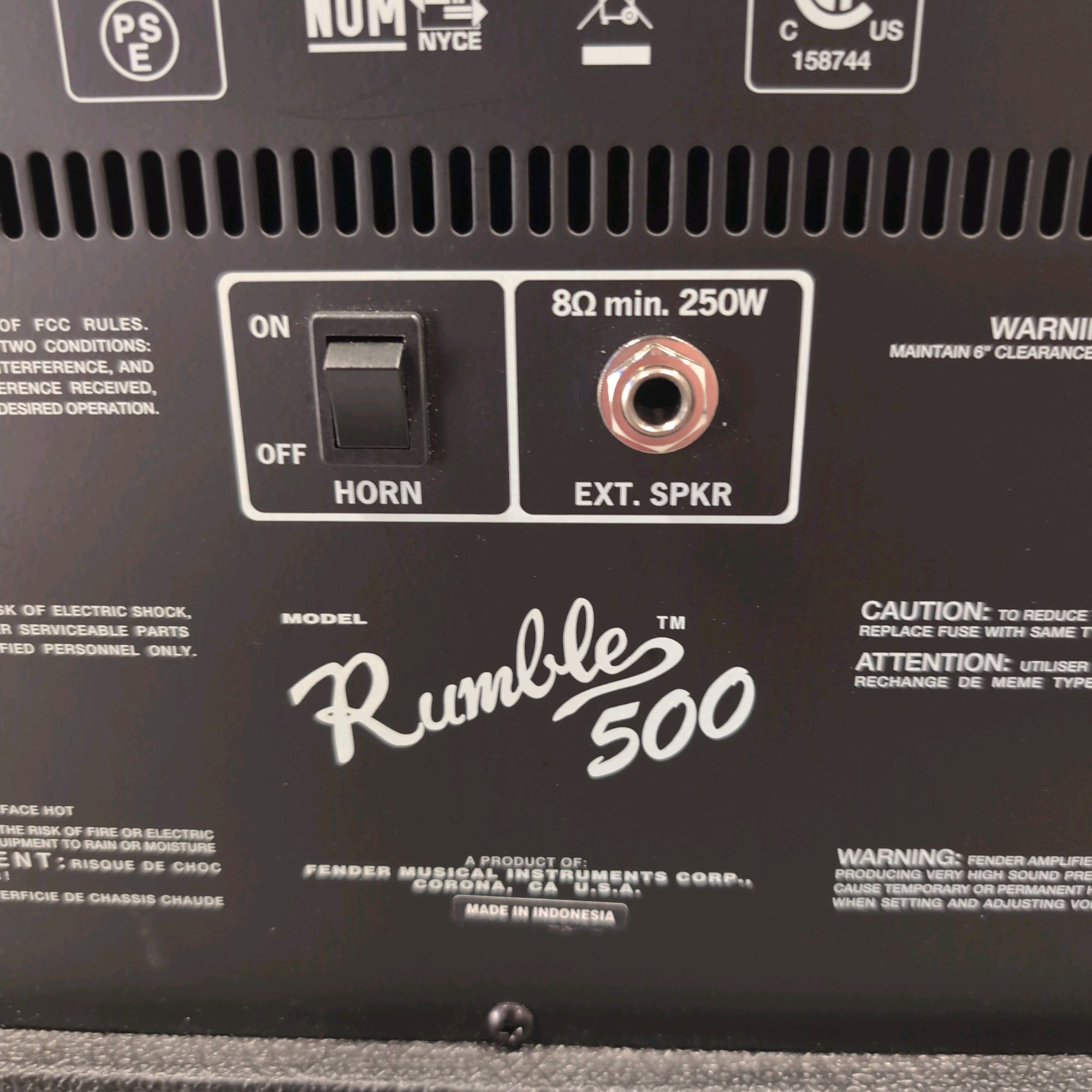 Fender Rumble 500 V3 500-Watt 2x10" Bass Combo