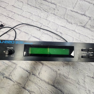 Roland  U-220 Digital Rack Synthesizer
