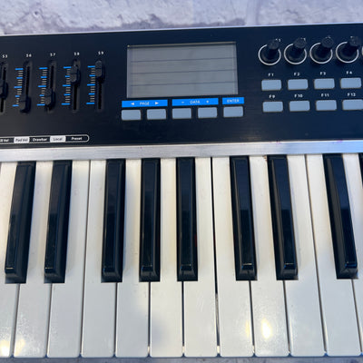 Samson Graphite 49 USB MIDI Controller