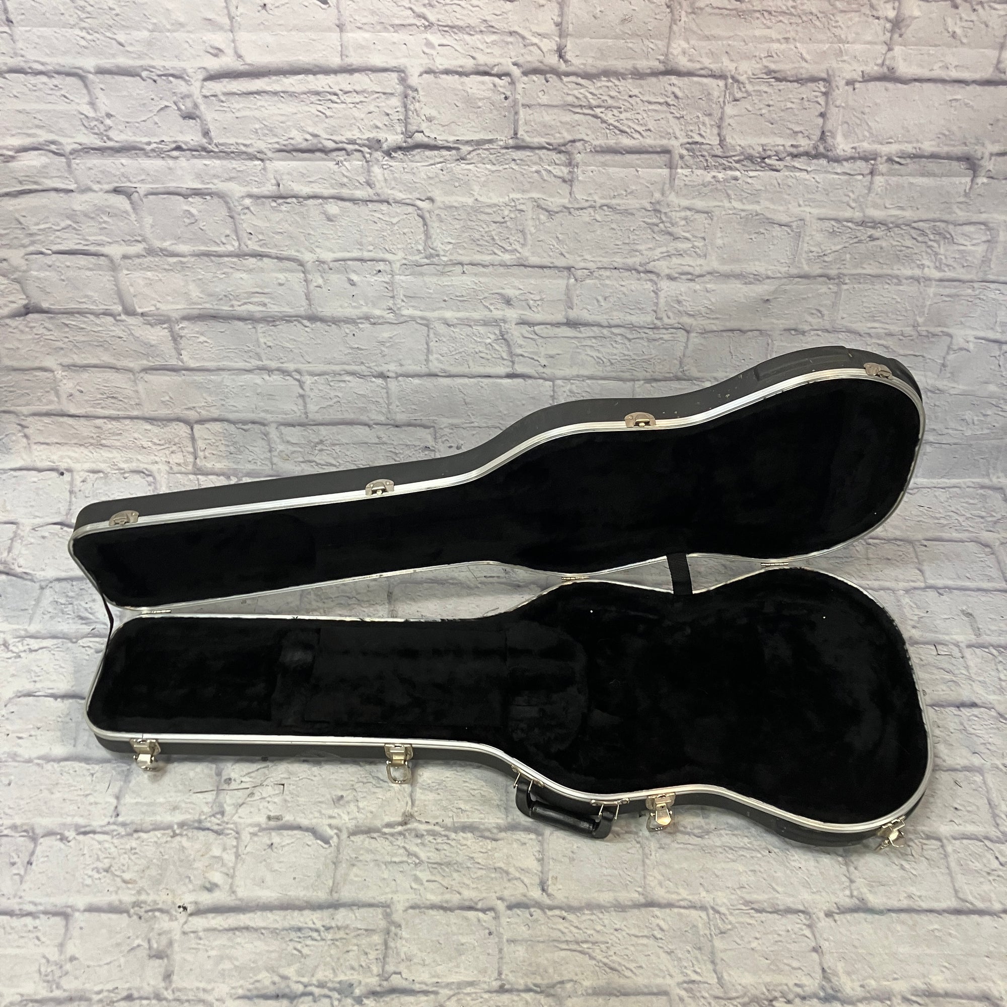 Carvin Mahogany Stratocaster Styled Electric Guitar (With Hard Case)