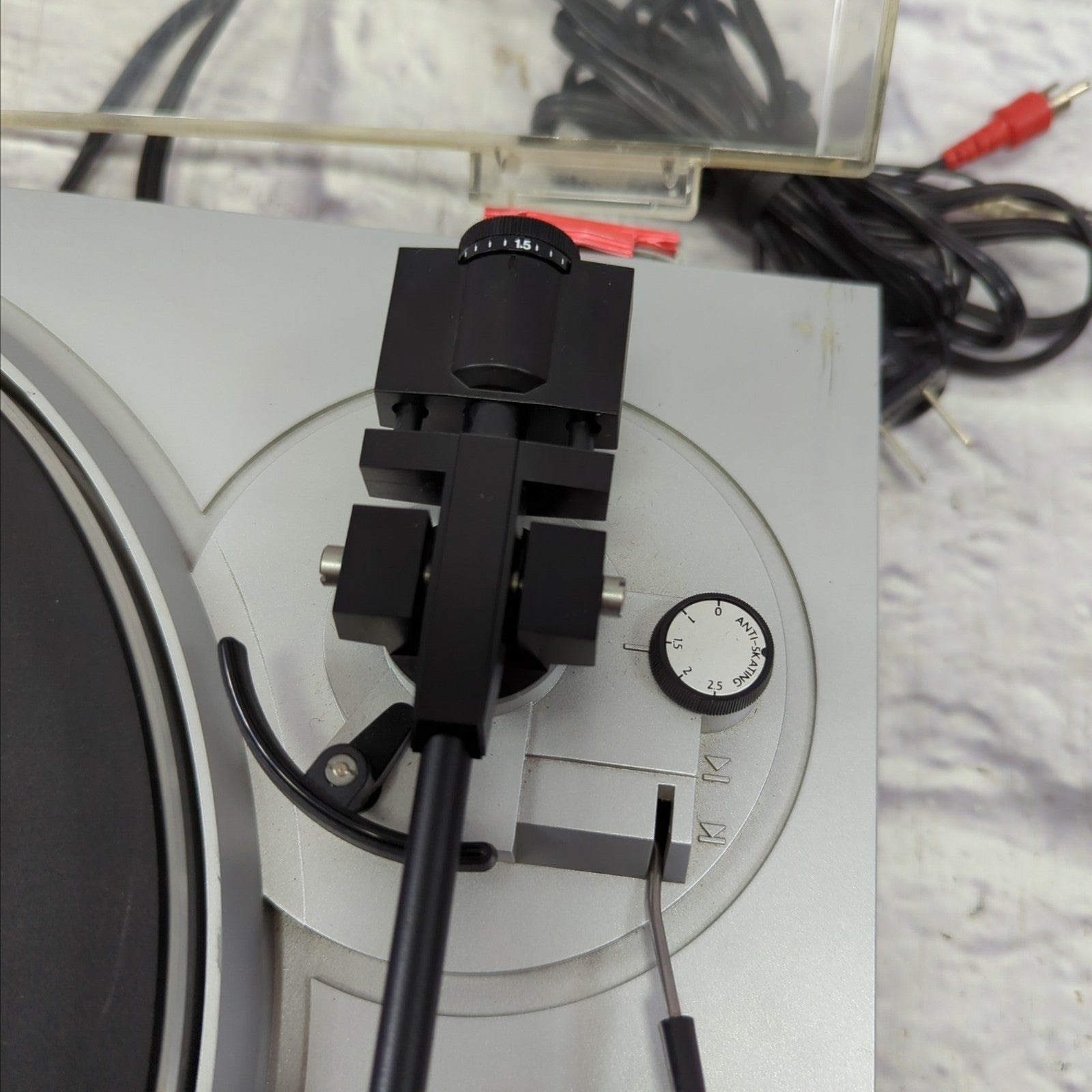 Mitsubishi DP-12 Direct Drive Fully Automatic Turntable