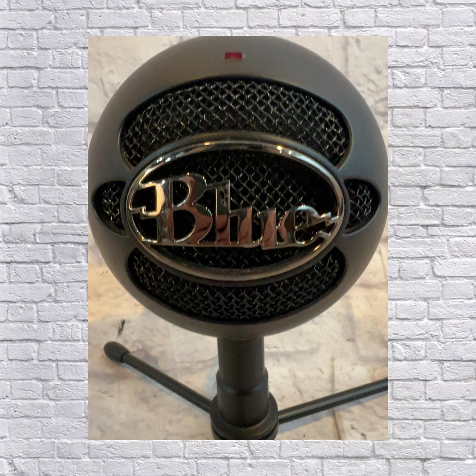 Blue Snowball Ice USB with Small Tripod Stand