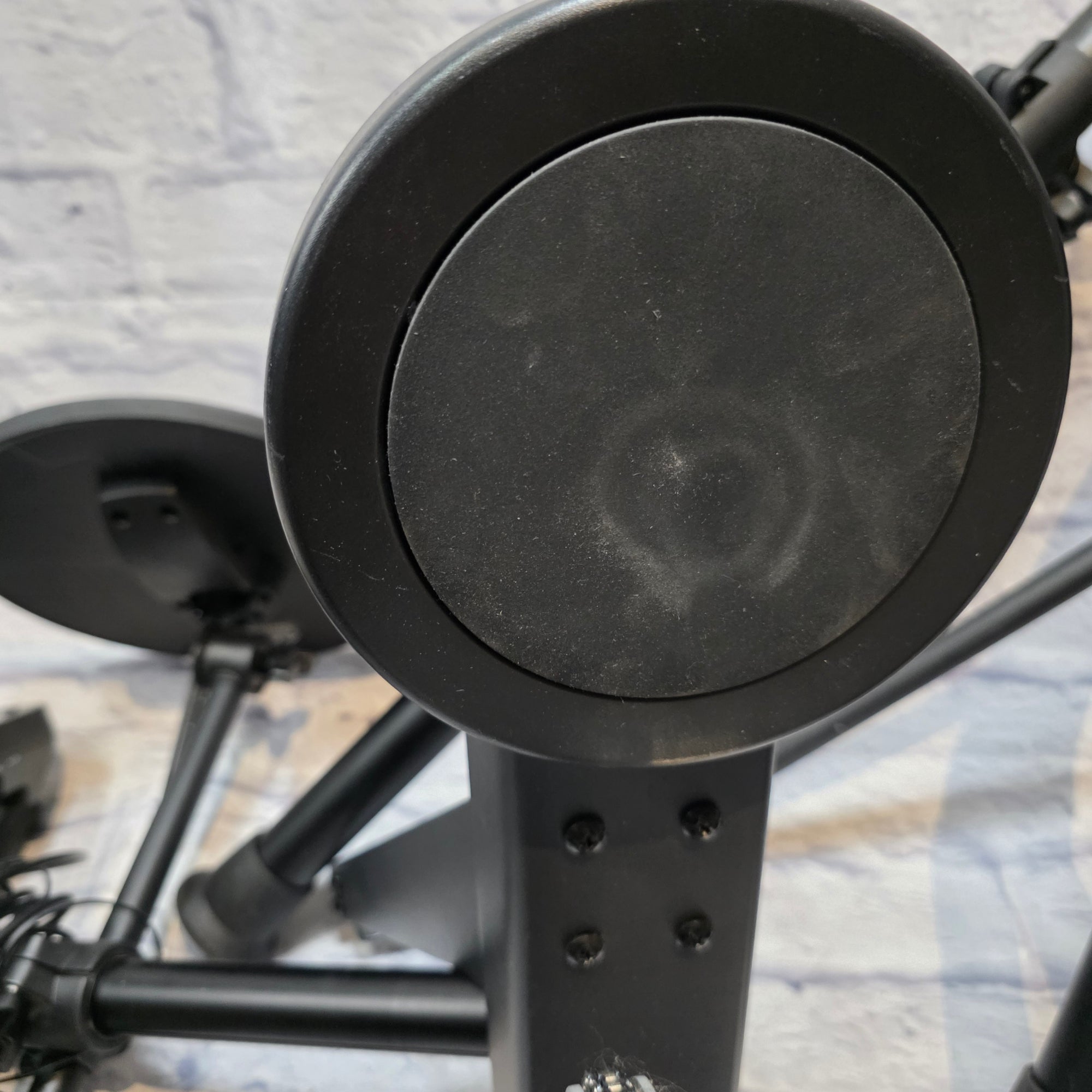 Alesis Nitro Mesh Kit Electronic Drum Set 2010s - Black Electric Drum Kit