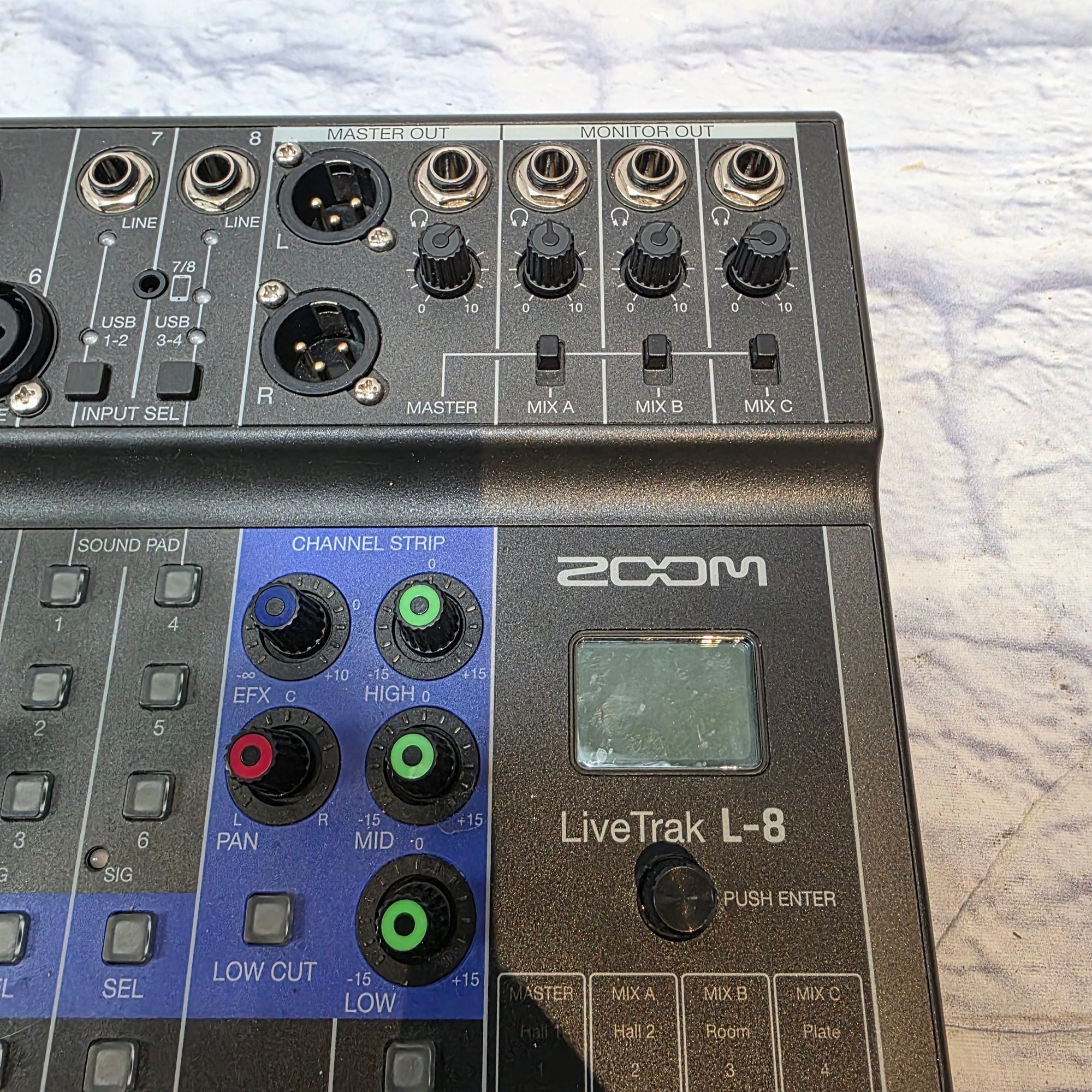 Zoom Live-Trak L-8 Digital Recorder