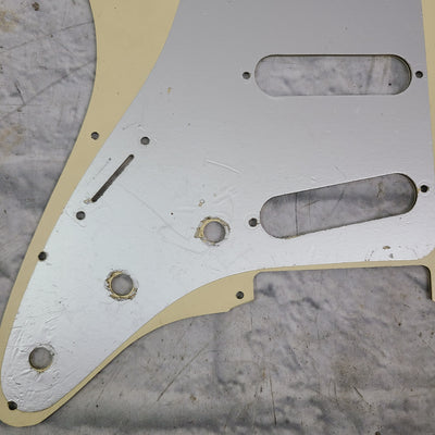 Unknown Stratocaster SSS  Pickguard