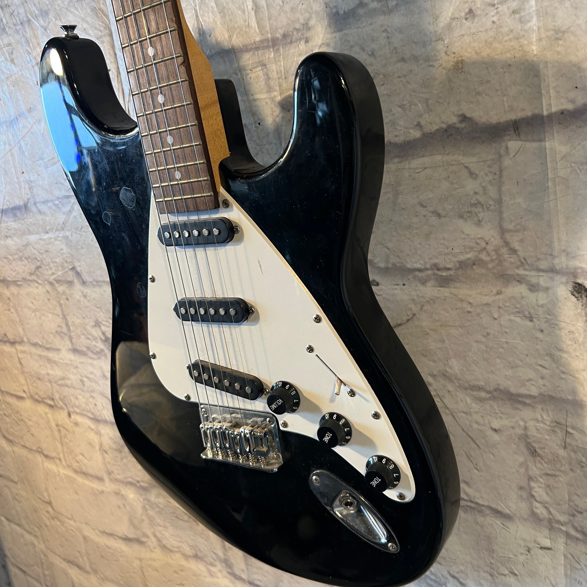 First Act ME1973 Solid Body with Three Single Coil Pickups