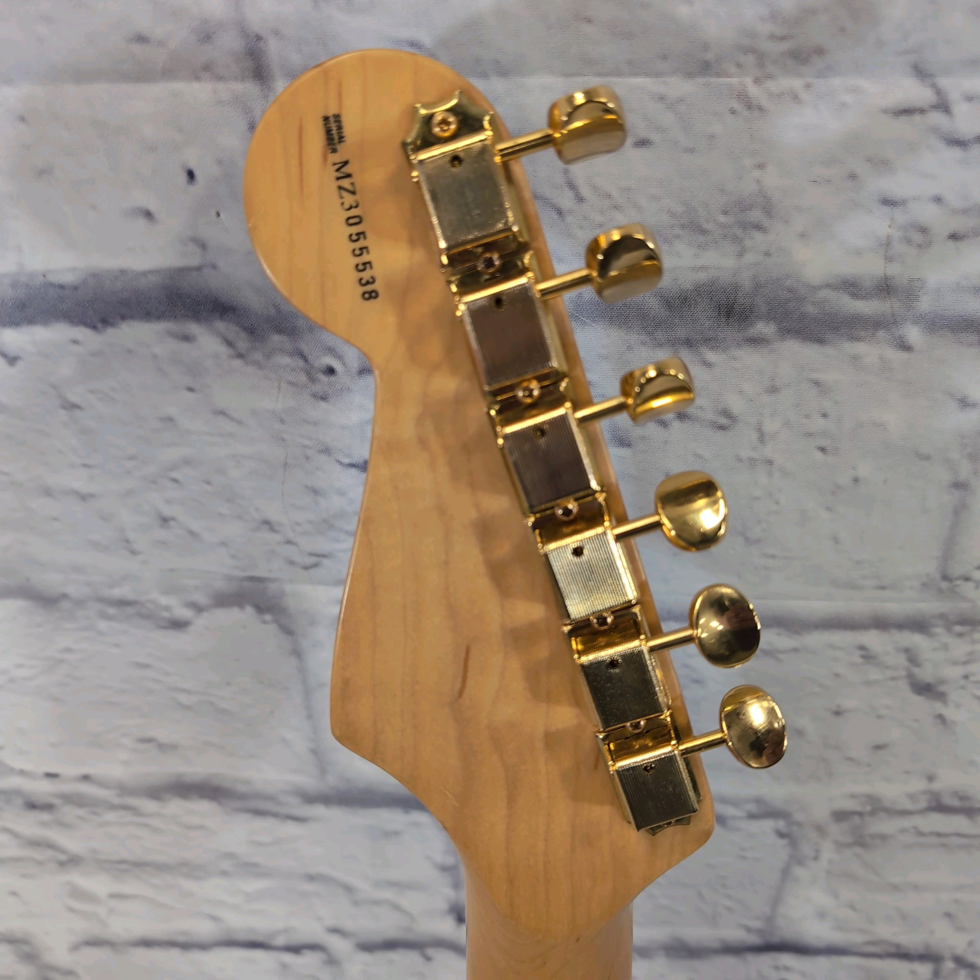 Fender Stratocaster Deluxe Player MIM 2003 - Crimson Red Gold Plated