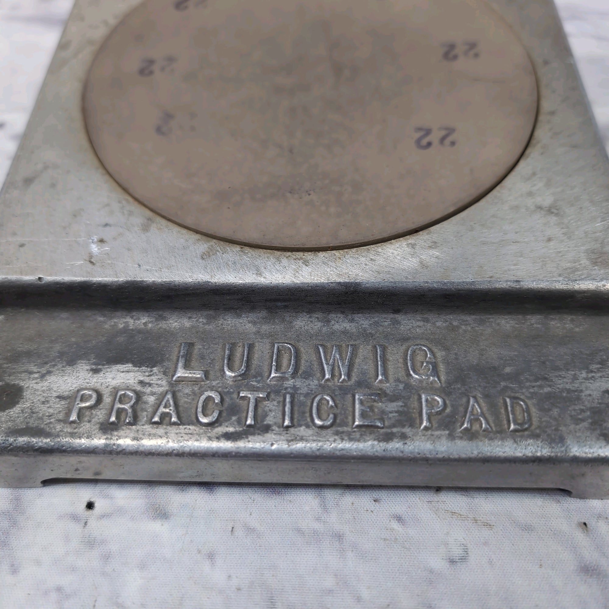 Ludwig Vintage Mountable Aluminum Practice Pad