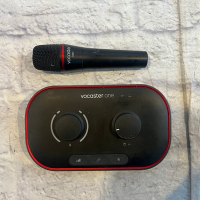 Focusrite Vocaster One with Microphone Audio Interface