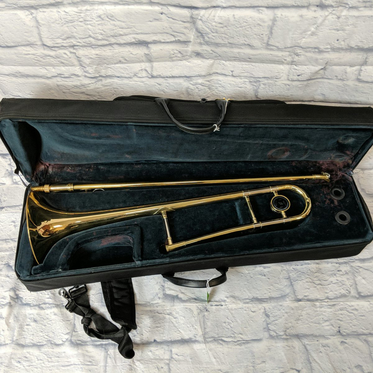 Fonda F-315L Student Trombone w/case
