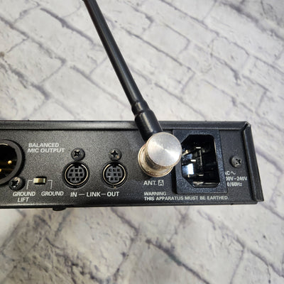 Audio Technica AEW-R4100 AEW-T1000 Wireless Outfit