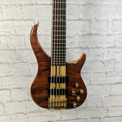 Peavey USA Cirrus 6 String Bass