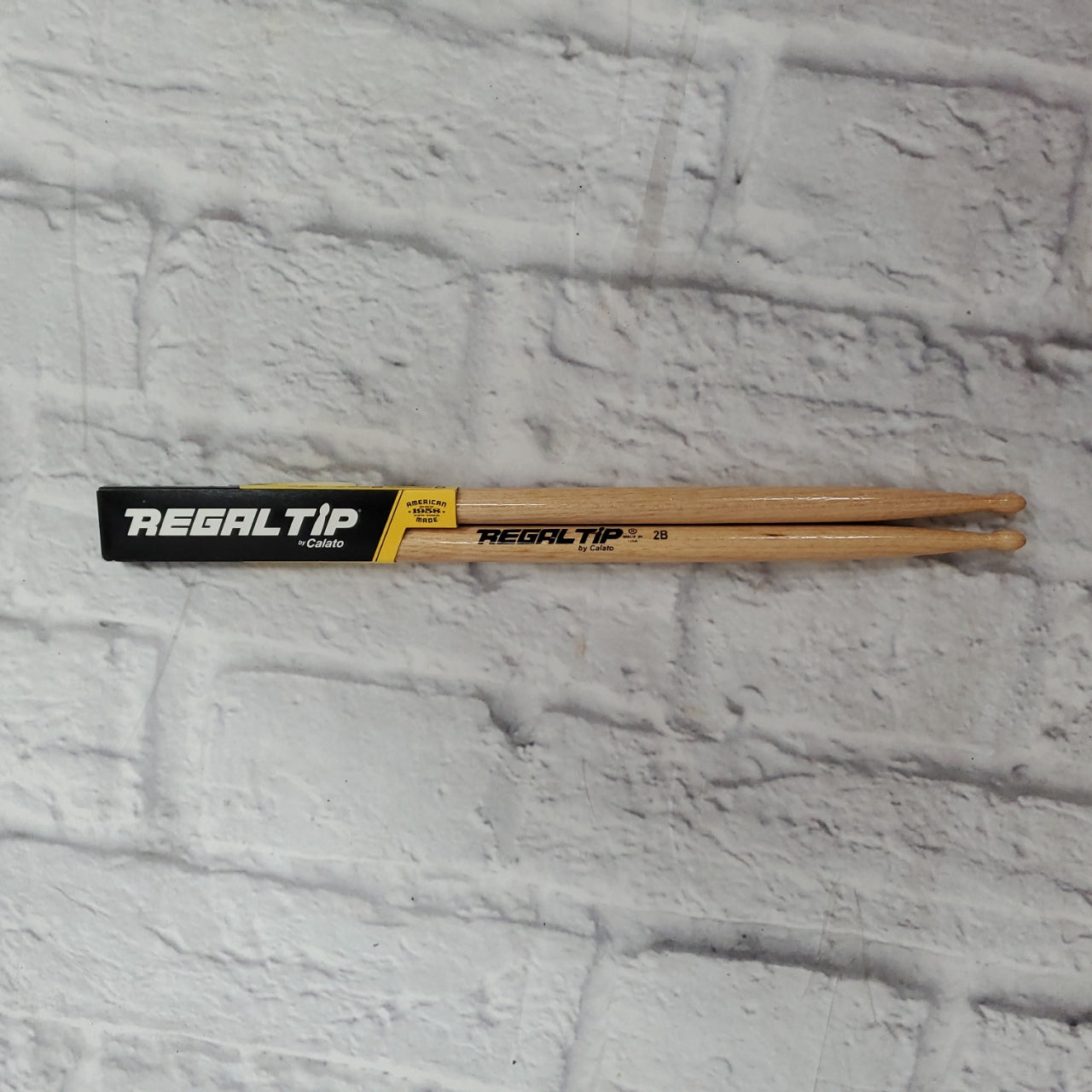 RegalTip  2B / 222R Wood Tip Drum Sticks