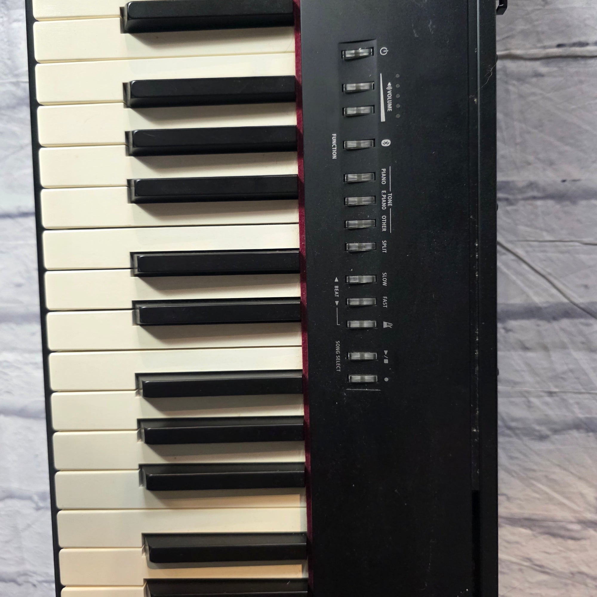 Roland FP-30 Digital Piano
