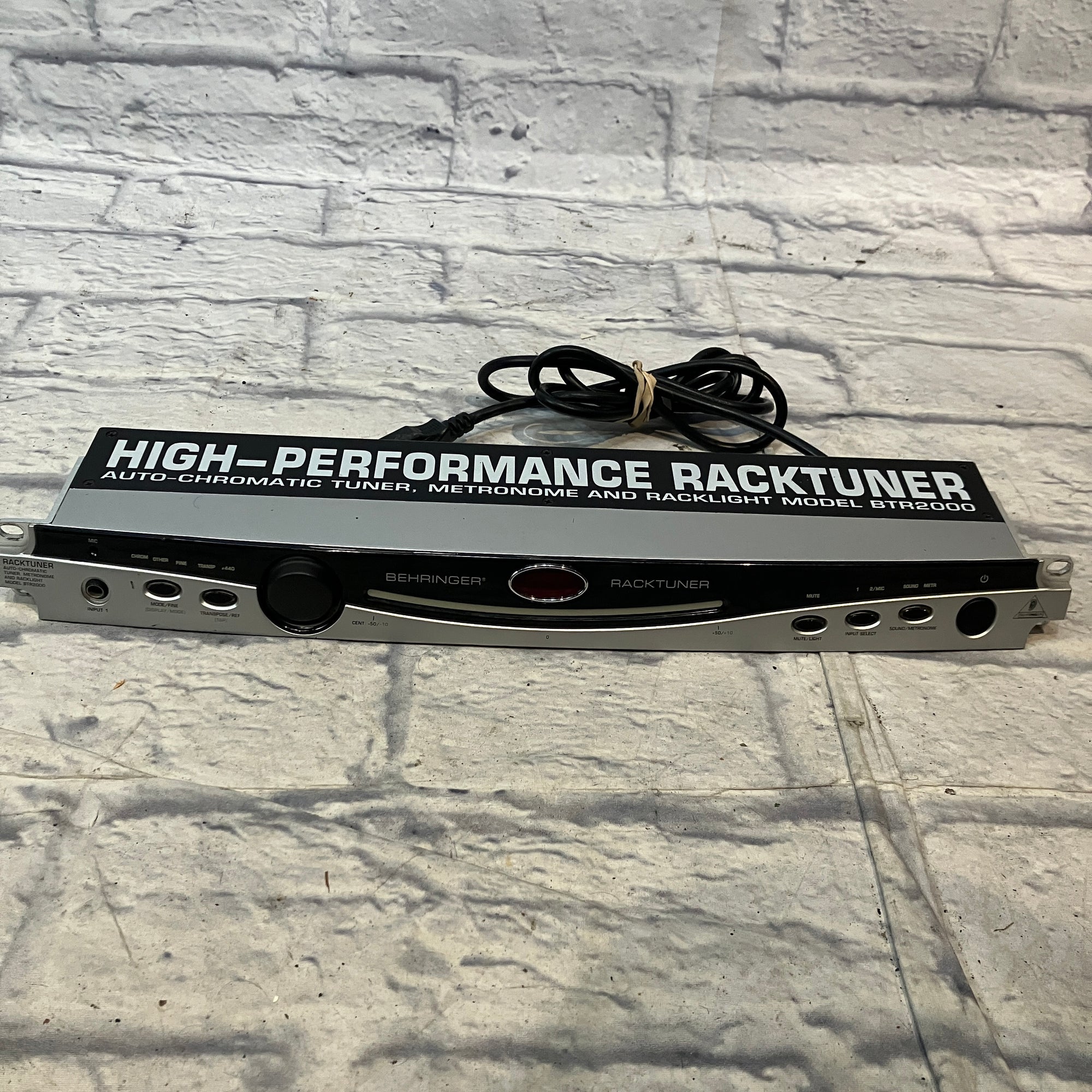 Behringer BTR2000 Racktuner Rack Tuner