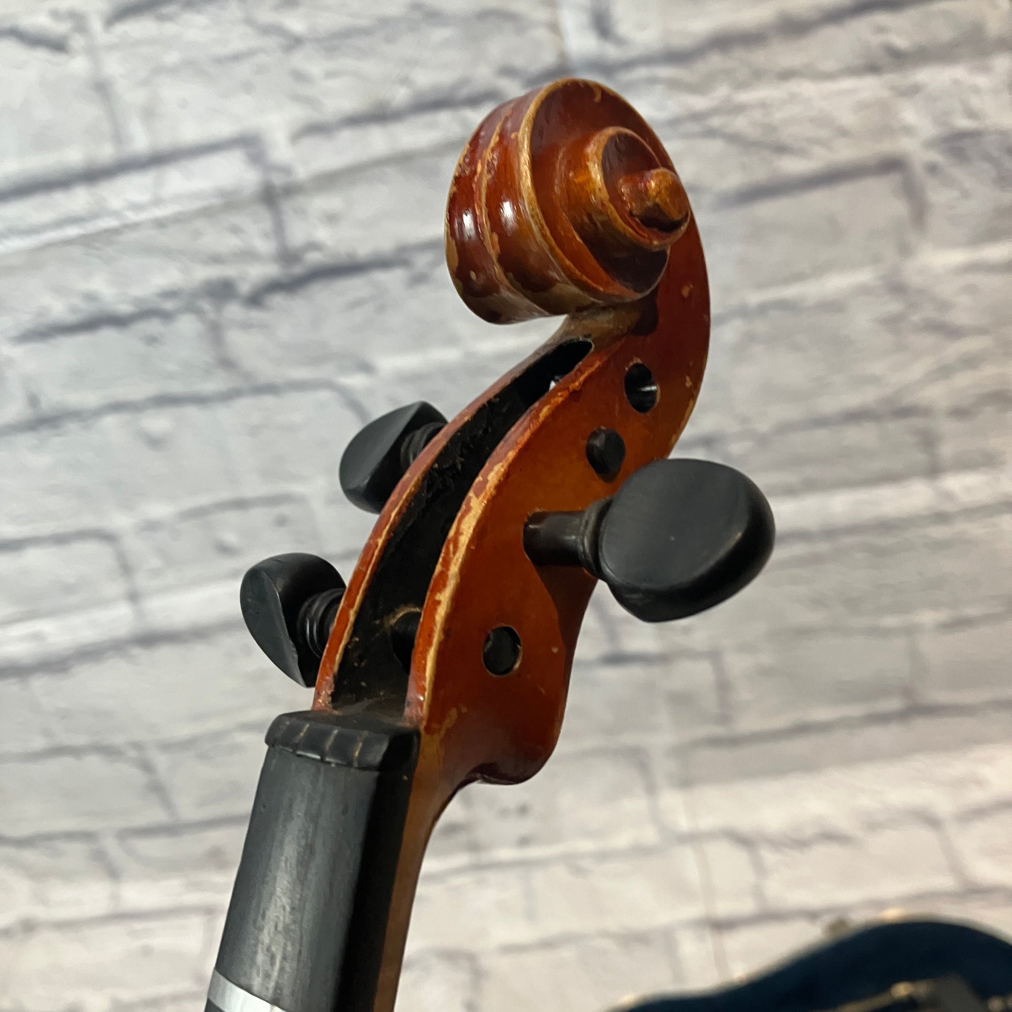 William Lewis & Son Model 126 1/2 Size Violin for parts or repair w/ SKB Case