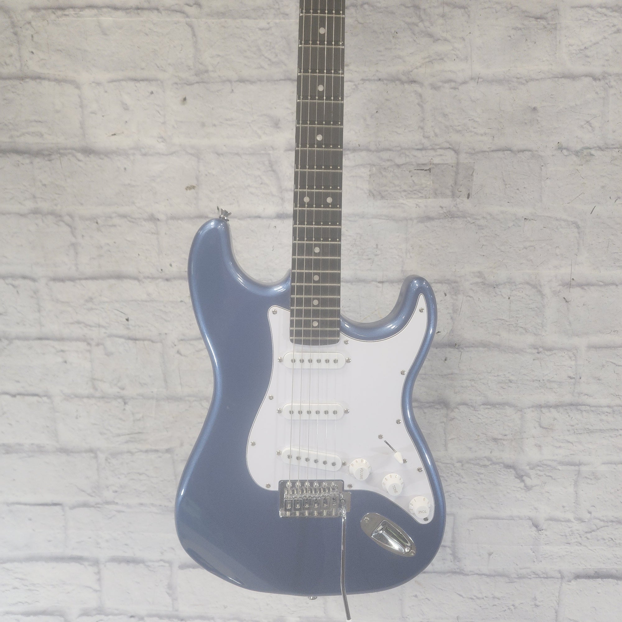 EKO Visual Note Strat Style Light Up Guitar