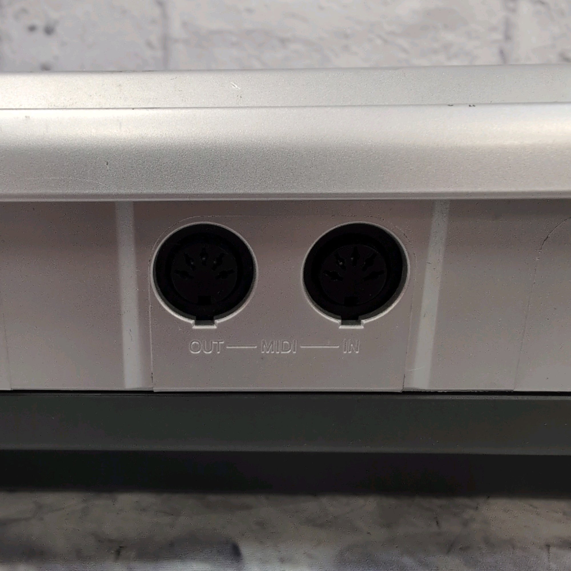 Casio CTK-496 61-Key Electronic Keyboard