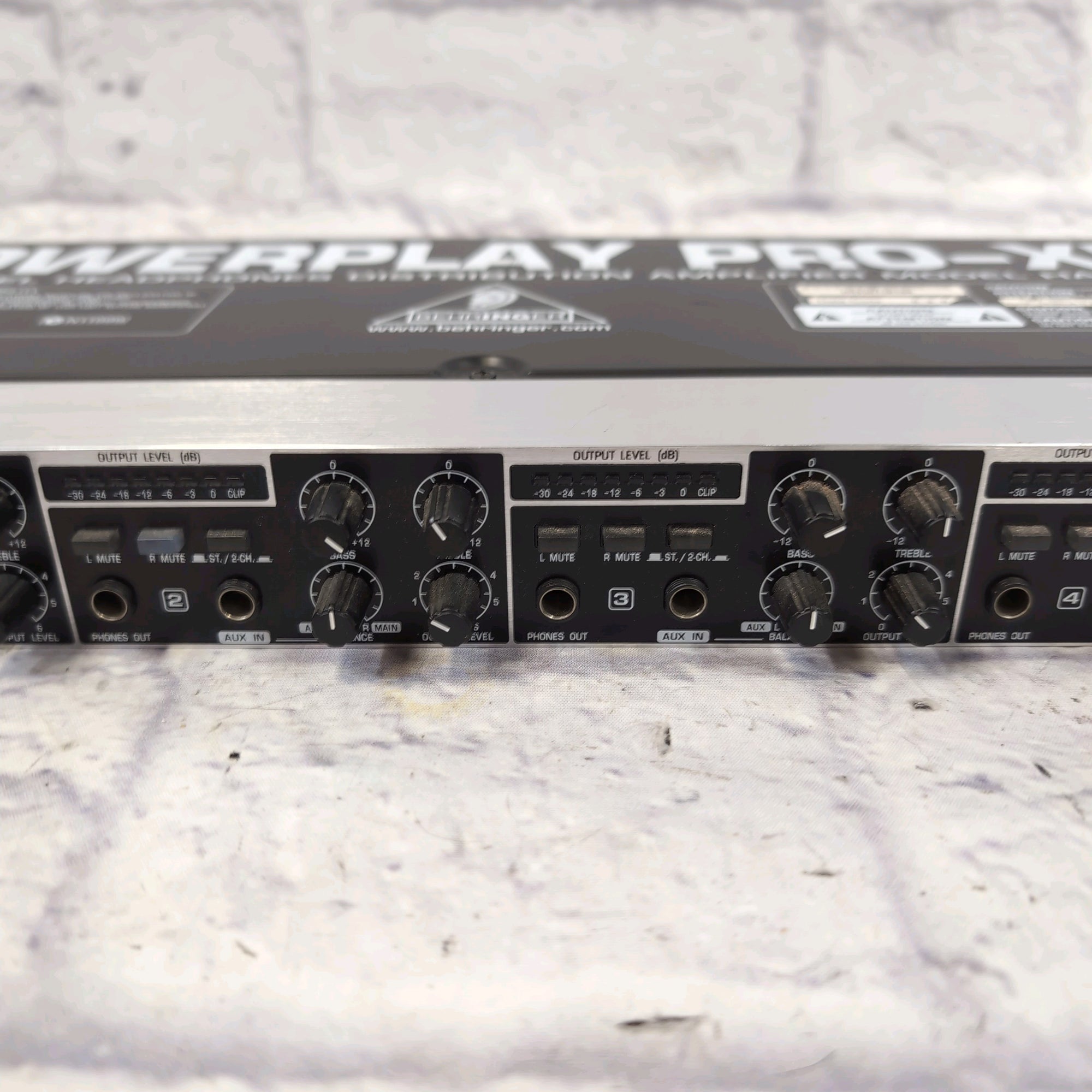 Behringer Powerplay Pro-XL HA4700 4-Channel Headphone