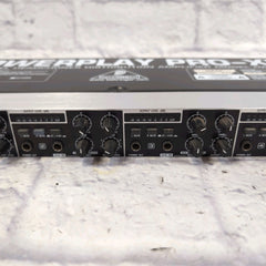 Behringer POWERPLAY HA4700 4 Channel High-Power Headphones Mixing and  Distribution Amplifier