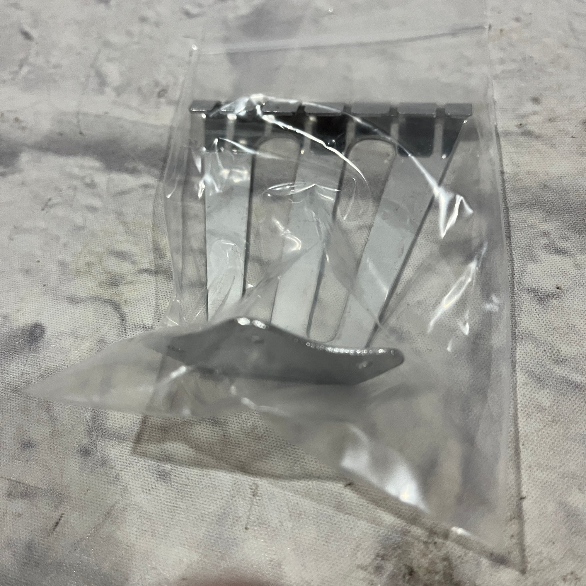 Unknown Guitar Tail Piece