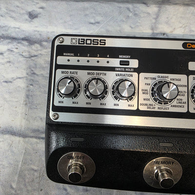 Boss DM-101 Delay Pedal